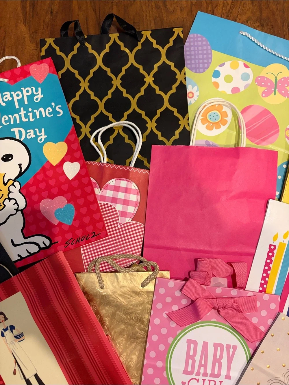 Assorted Party Gift Bags - Mixed Colors bundle of 16